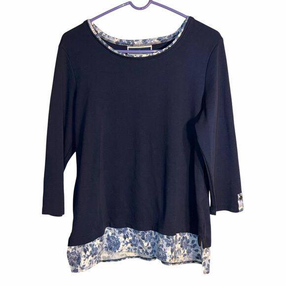 Karen Scott Women’s Navy 3/4 Sleeve Layered Look Top – Floral Trim Size Large - Picture 6 of 6
